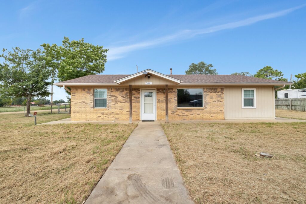 π‘ Just SOLD! 501 Oliver Street, Bokchito, OK β Another successful closing with our amazing clients!